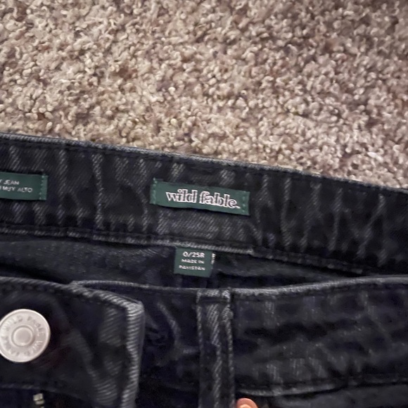 Wild Fable black baggy high rise ripped jeans - Picture 4 of 4